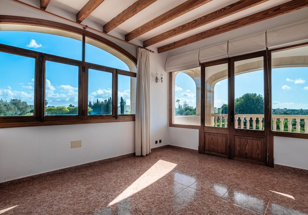 WhatsApp Image 2025-11-08 at 19.36.46 (2)